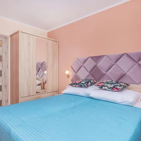 Wyspa Solna City Center by Jantar Apartamenty Kołobrzeg-3
